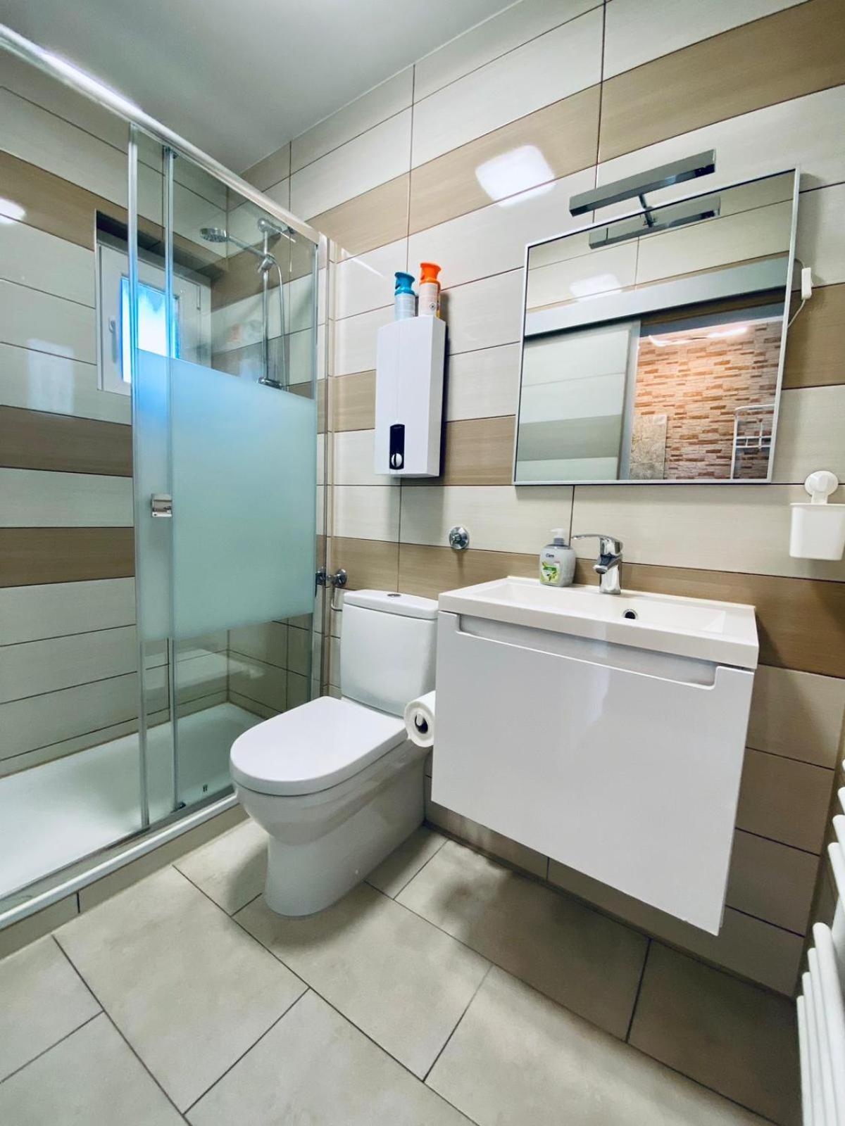 Ferienwohnung "Hagebutze" Mit Sauna Und Schwimmbad 巴特劳特堡 外观 照片