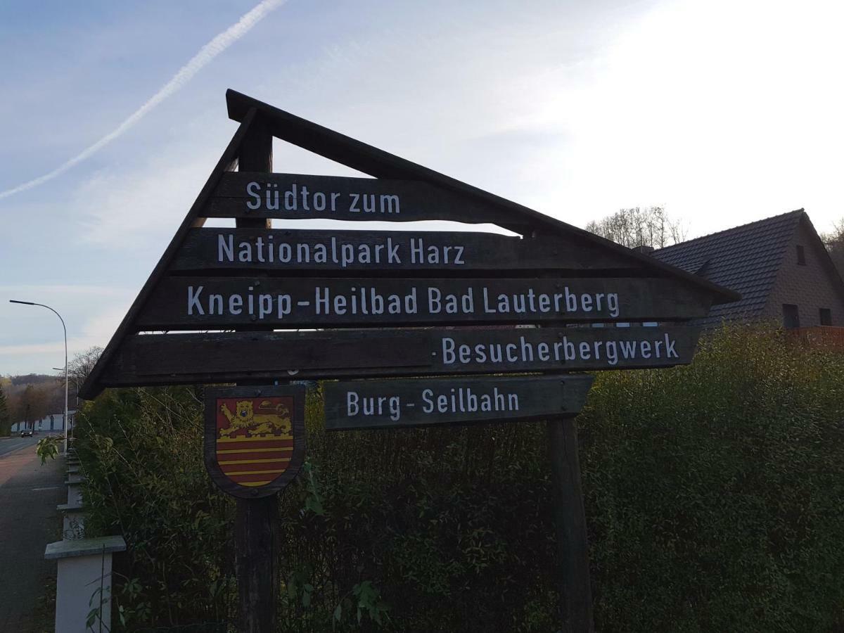 Ferienwohnung "Hagebutze" Mit Sauna Und Schwimmbad 巴特劳特堡 外观 照片