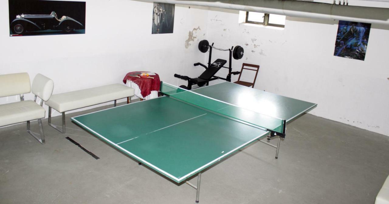 Ferienwohnung "Hagebutze" Mit Sauna Und Schwimmbad 巴特劳特堡 外观 照片